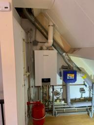 VRK30-002094_exclusive_2536_1